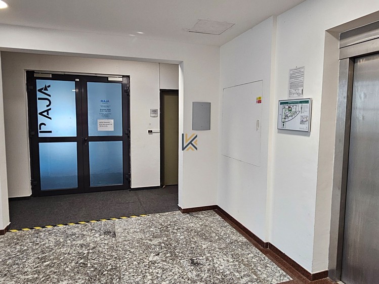 Gewerbefläche zur Miete, 322 m² (9 von 16)