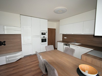 Prodej bytu 2+kk 65 m² (Jednopodlažní)