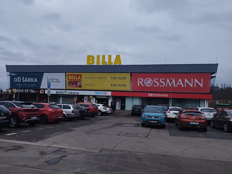 Gewerbefläche zur Miete, 320 m² (1 von 3)