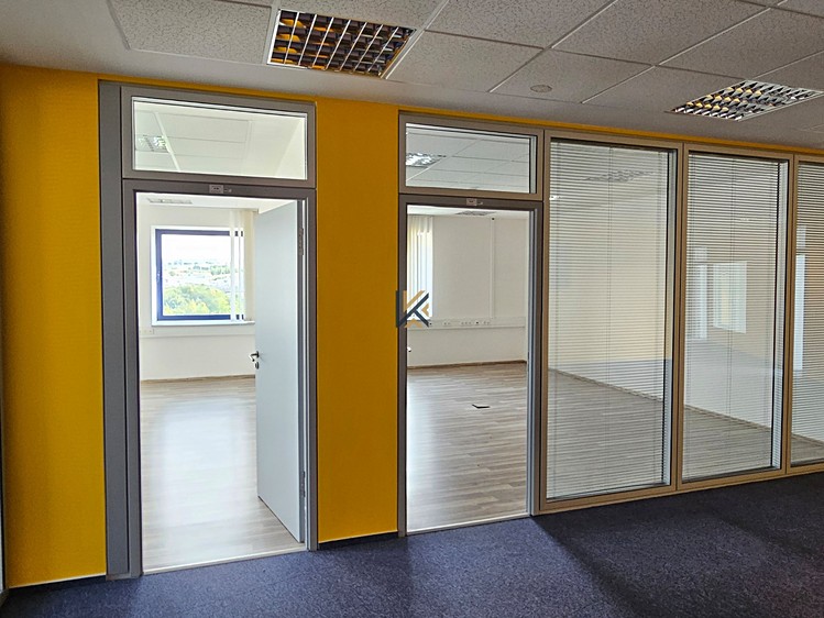 Gewerbefläche zur Miete, 555 m² (9 von 25)