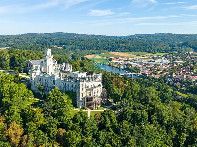 Prodej stavebního pozemku 906 m², Hluboká nad Vltavou – náhled fotky 1