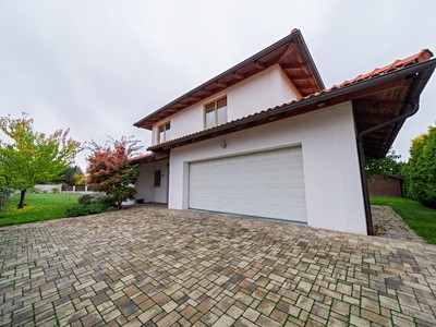 Haus zum Kauf, 330 m² (3 von 15)