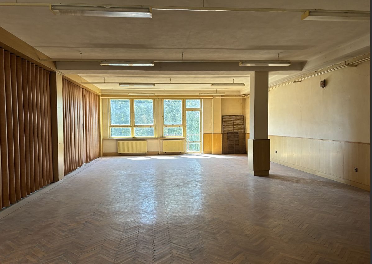 Pronájem skladového prostoru 215 m² – fotografie 4