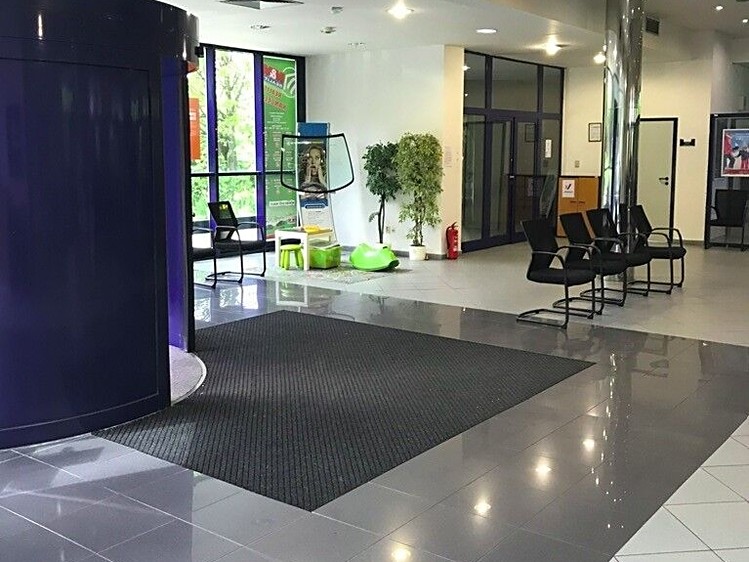 Комерційне приміщення в оренду, 423 м² (6 з 9)