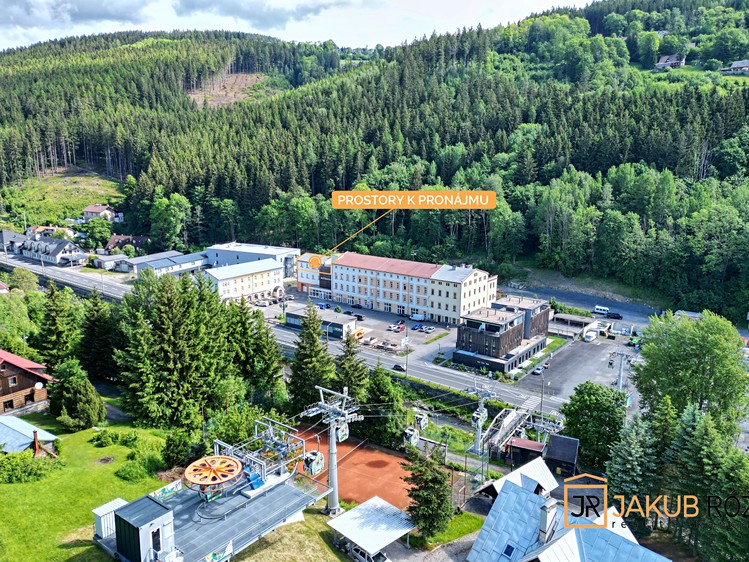 Pronájem komerčního prostoru, 206 m² (18 z 19)