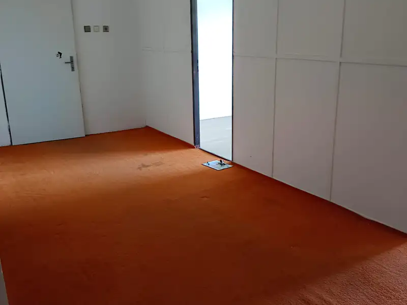 Pronájem kanceláře 60 m², Znojmo – náhled fotky 3