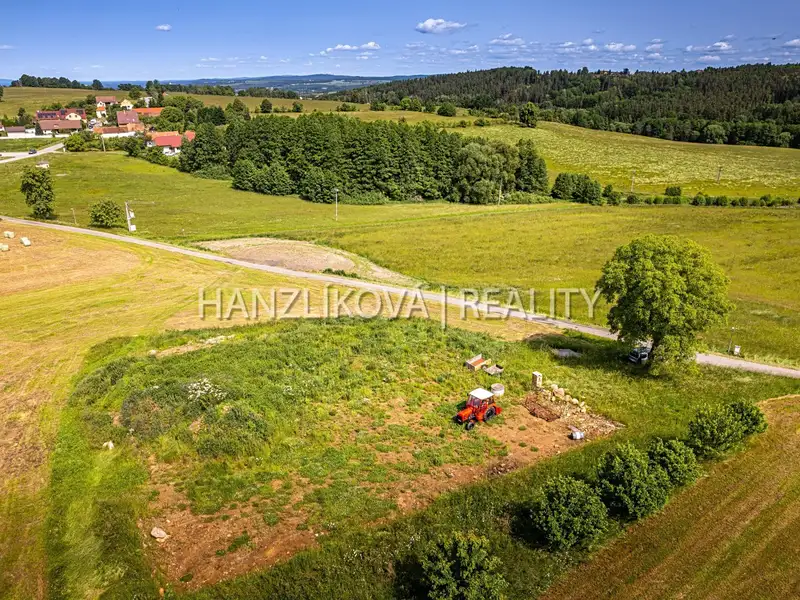 Prodej stavebního pozemku 783 m², Dubičné – náhled fotky 3