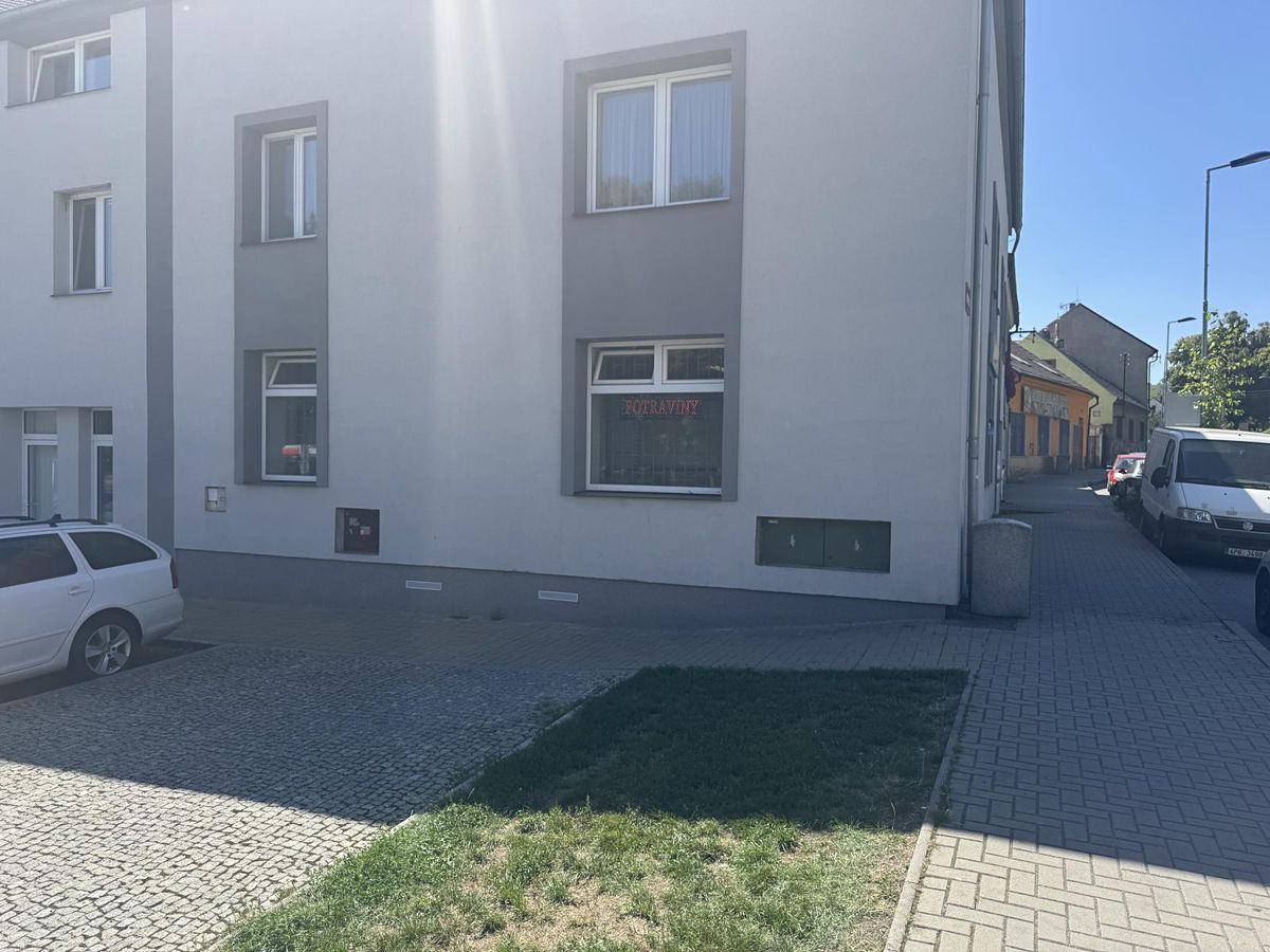 Prodej obchodního prostoru 87 m²