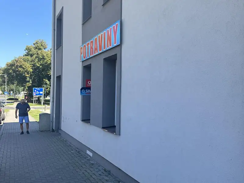 Prodej obchodního prostoru 87 m², Libušín – náhled fotky 2