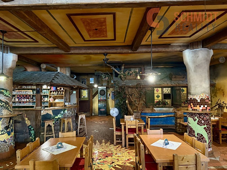 Комерційне приміщення в оренду, 350 м² (10 з 12)