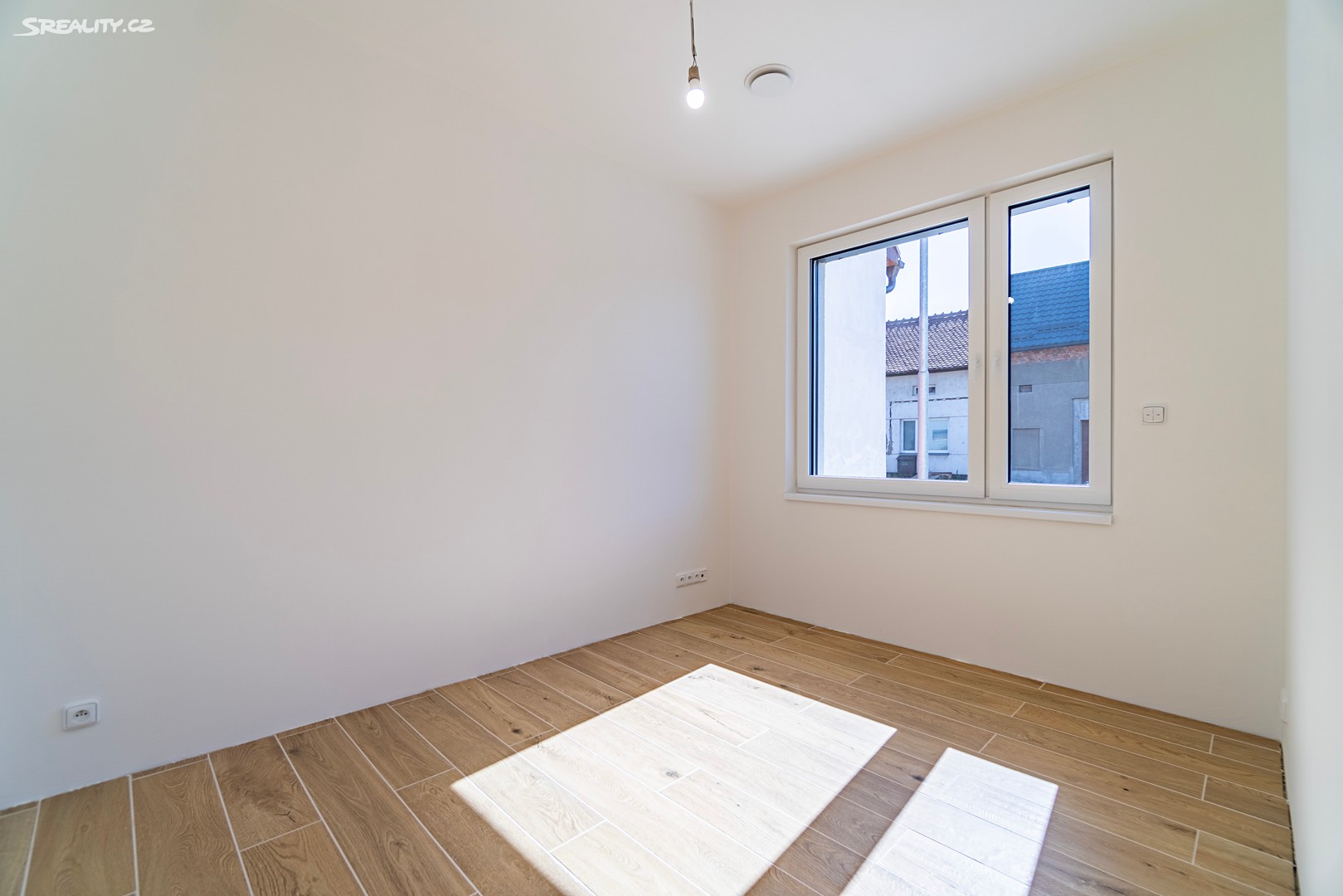 Prodej  rodinného domu 106 m², pozemek 218 m² – další