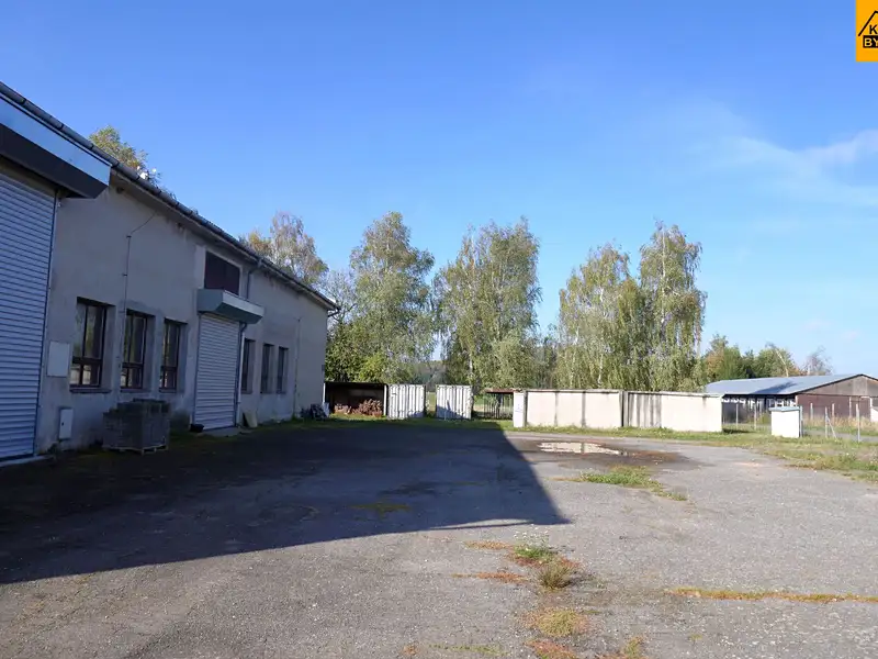 Prodej komerční nemovitosti 3983 m², Moravec – náhled fotky 2