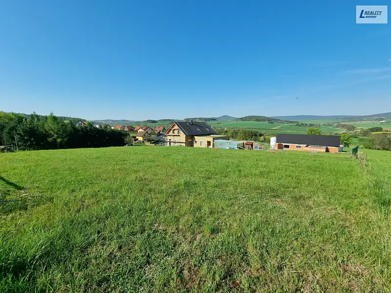 Prodej stavebního pozemku 2183 m², Hluboš – náhled fotky 3