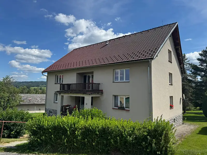 Prodej bytu 3+1 82 m², Nová Pec – náhled fotky 1