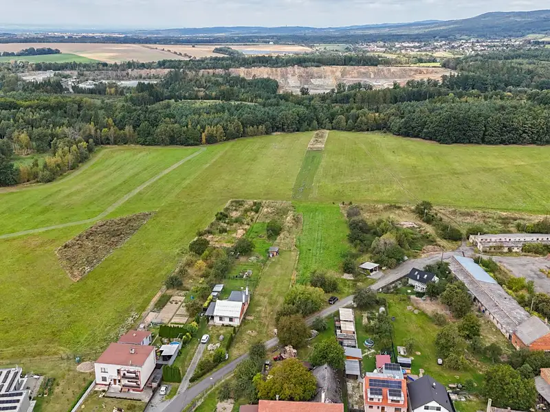 Prodej stavebního pozemku 5394 m², Dolní Újezd – náhled fotky 2