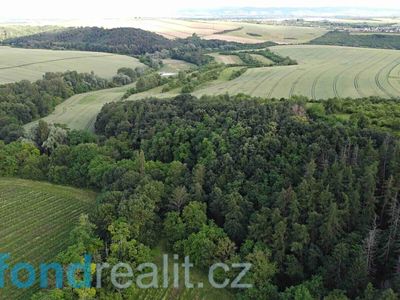 Prodej pozemku 4351 m²