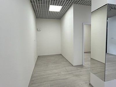 Pronájem obchodního prostoru 46 m² — photo 4