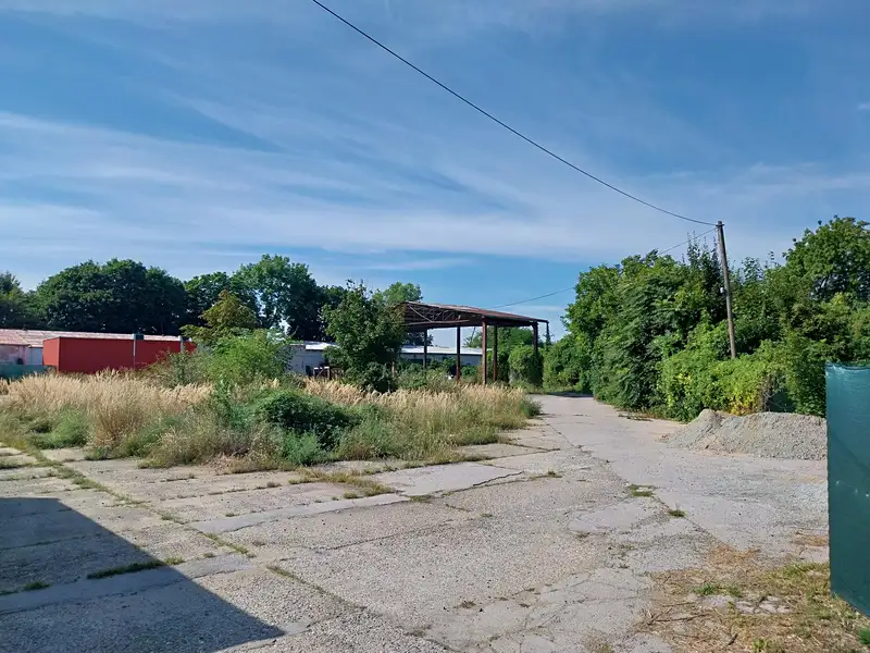 Prodej komerčního pozemku 5226 m², Židlochovice – náhled fotky 1