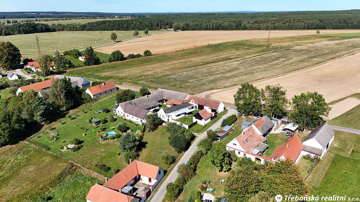 Prodej rodinného domu 98 m², pozemek 726 m² – fotografie 4