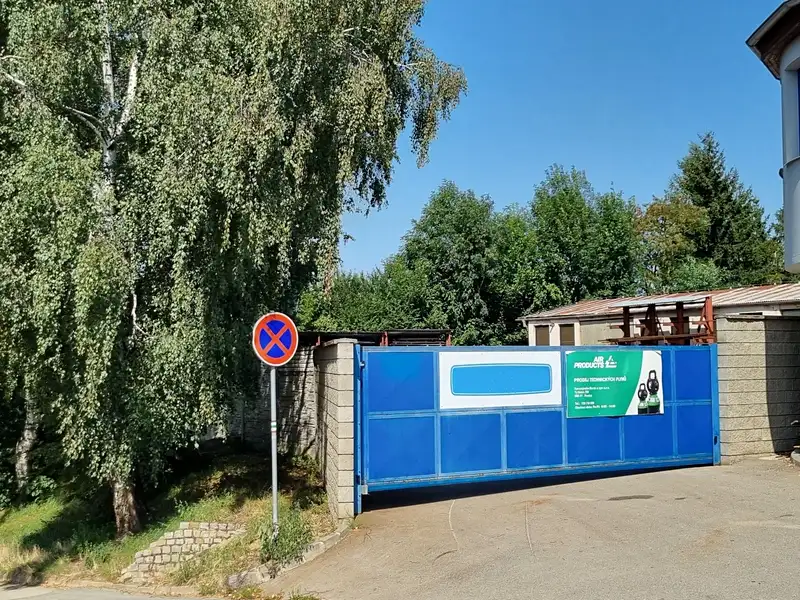Prodej výrobní haly, prostoru 645 m², Rosice – náhled fotky 2