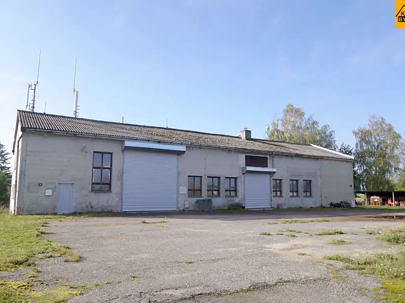 Prodej výrobní haly, prostoru 3983 m², Moravec – náhled fotky 2