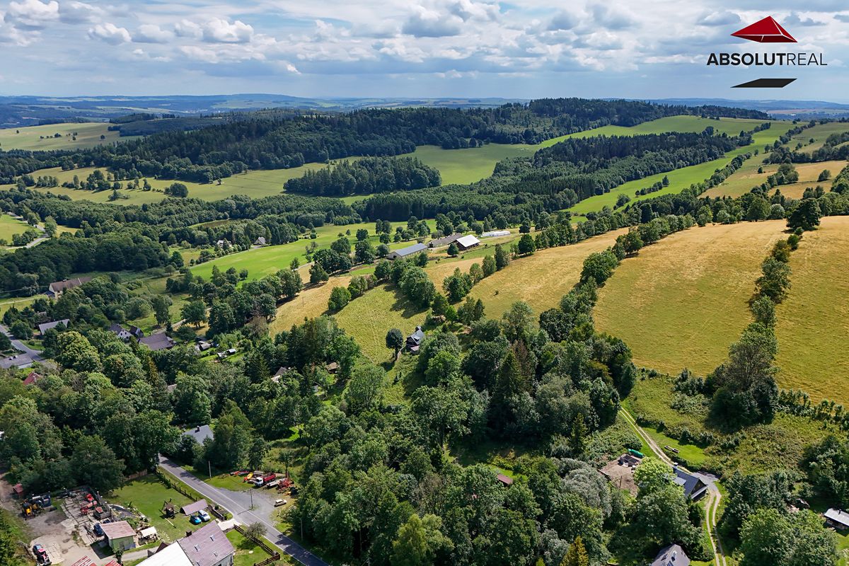 Prodej vícegeneračního domu 400 m², pozemek 1335 m² – fotografie 4