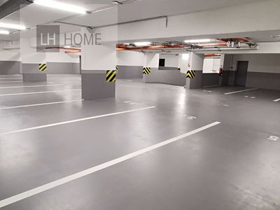 Prodej garážového stání 14 m²