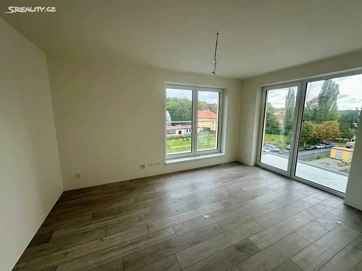 Pronájem bytu 2+kk 55 m² – pohled 5