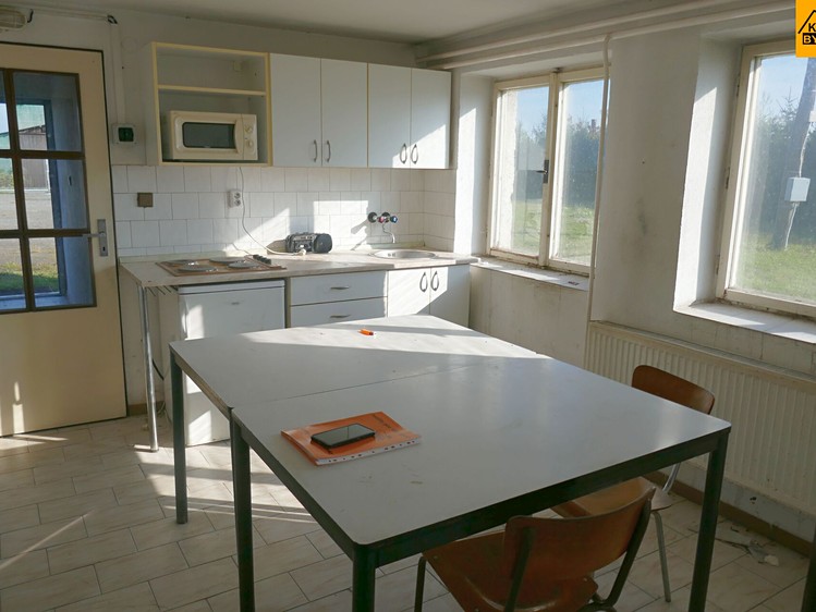 Комерційне приміщення на продаж, 3 983 м² (22 з 31)