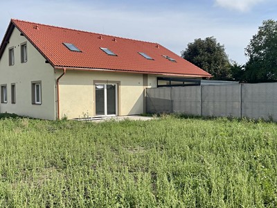 Úžice, okres Mělník