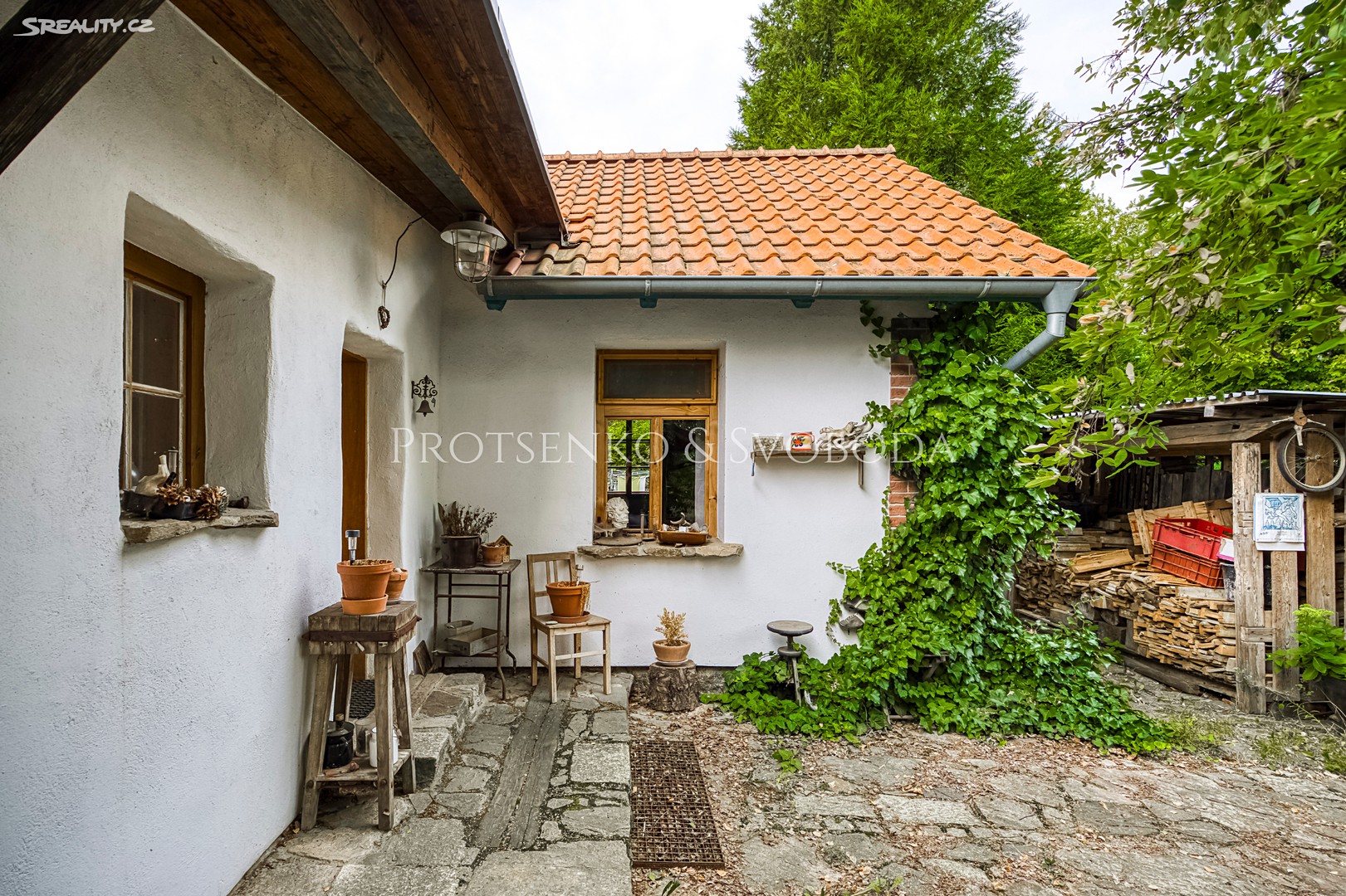 Prodej  rodinného domu 130 m², pozemek 3 086 m², Stařeč