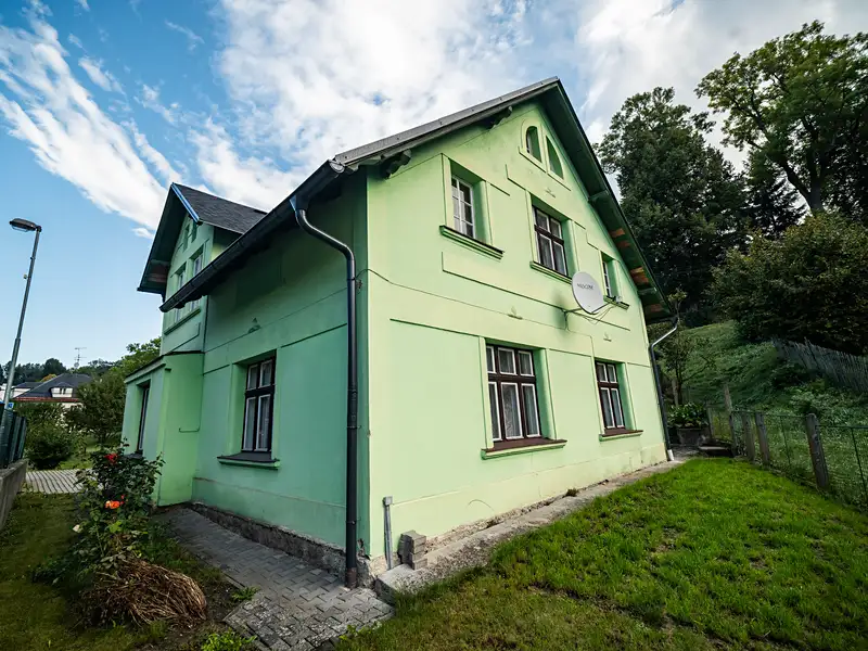 Prodej rodinného domu 180 m², pozemek 1688 m², Česká Metuje – náhled fotky 1