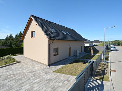 Prodej rodinného domu 207 m², pozemek 1001 m²