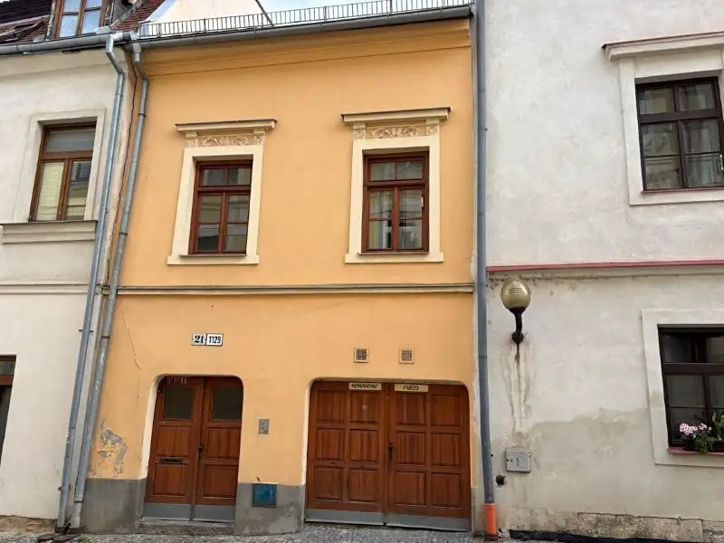 Prodej rodinného domu 200 m², pozemek 141 m², Jihlava – náhled fotky 1