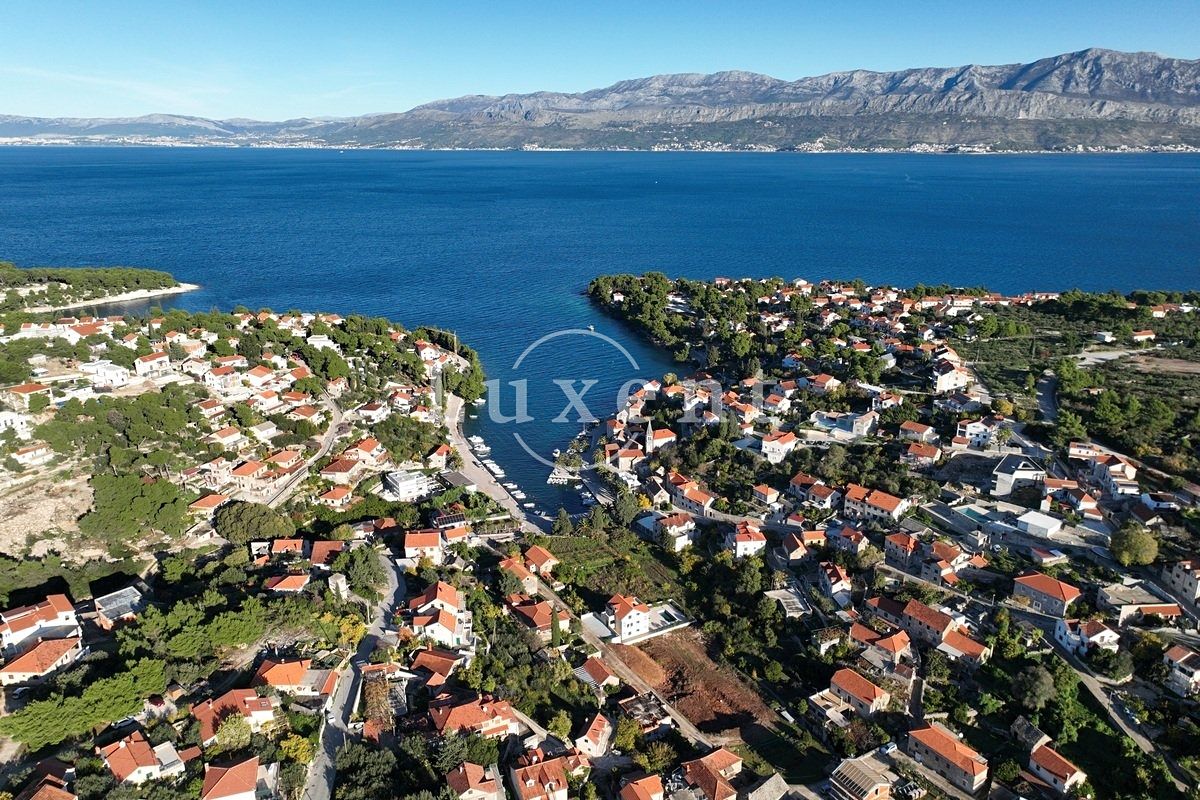 Prodej vícegeneračního domu 190 m², pozemek 410 m², Splitska – fotka 1 z 3