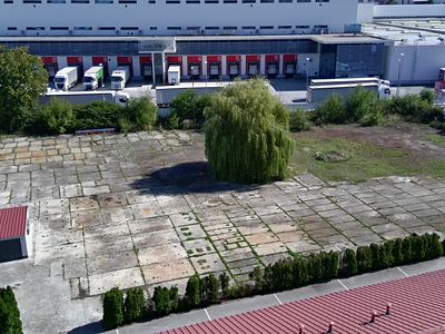 Pronájem komerčního pozemku 4000 m²
