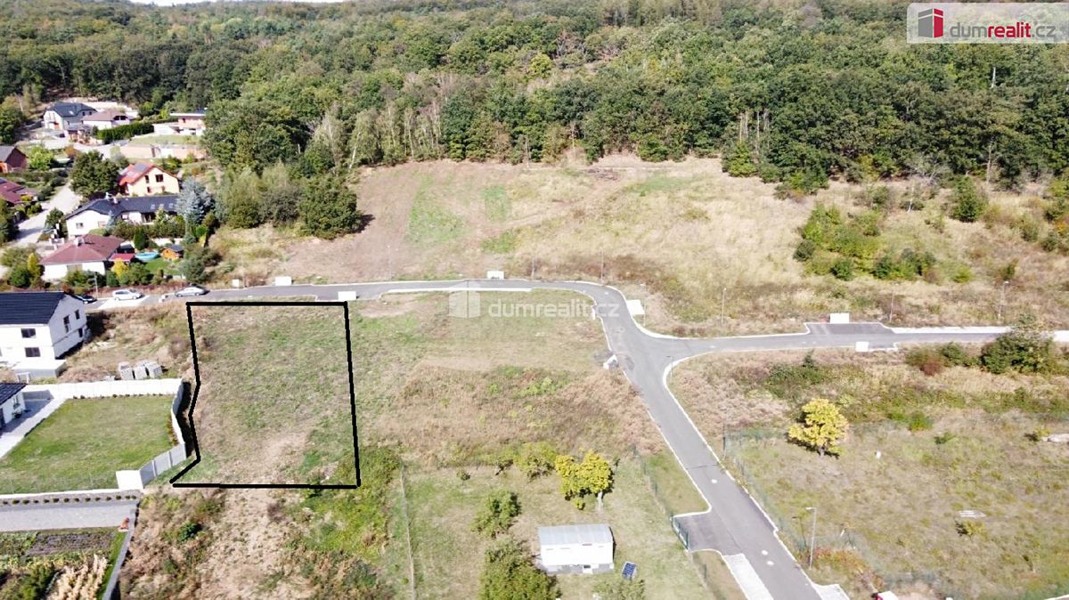 Prodej stavebního pozemku 1032 m² – fotografie 2