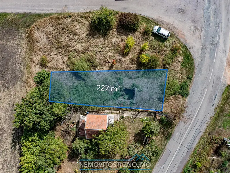 Prodej vinného sklepa 227 m², Strachotice – náhled fotky 1