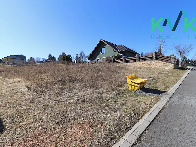 Prodej stavebního pozemku 1088 m², Kolová – náhled fotky 3
