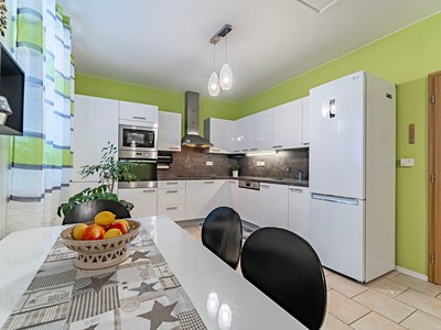 Prodej  rodinného domu 107 m², pozemek 269 m² — photo 2