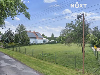 Prodej stavebního pozemku 1735 m²