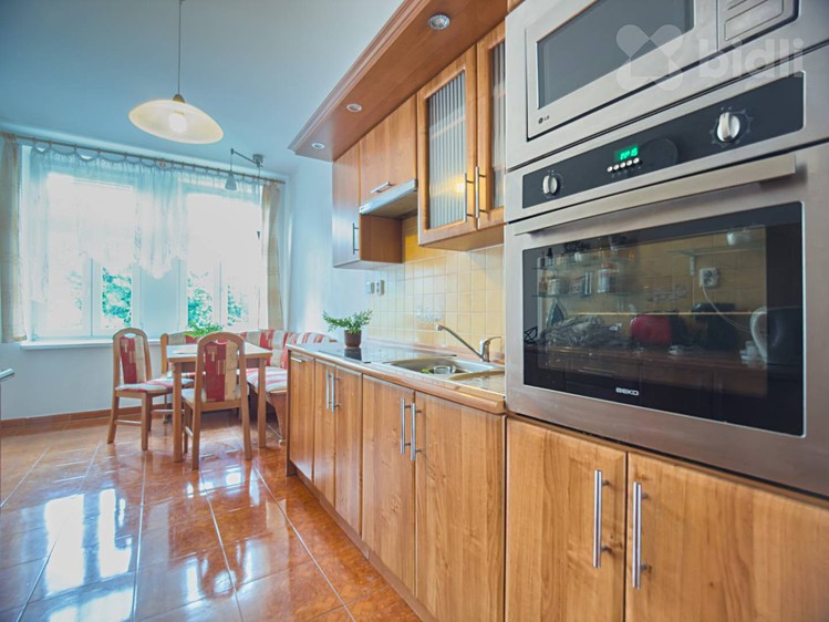 Комерційне приміщення на продаж, 298 м² (16 з 32)