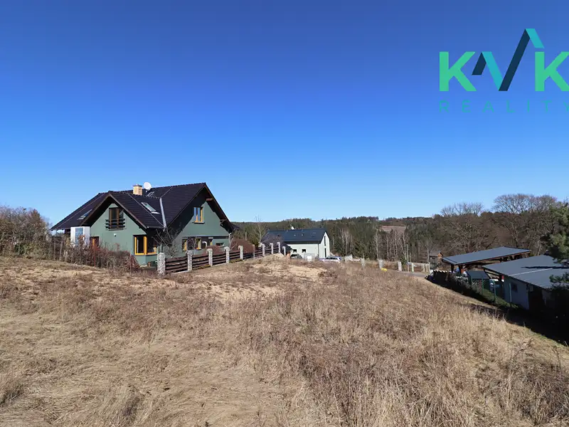 Prodej stavebního pozemku 1088 m², Kolová – náhled fotky 2