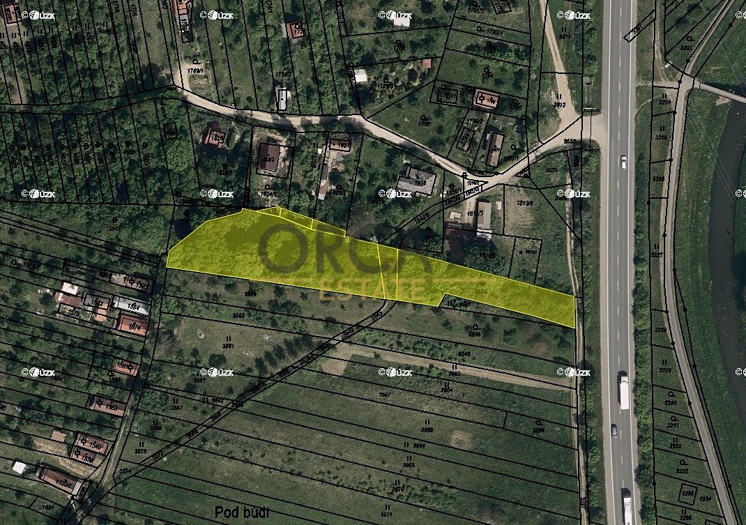Prodej pole 2523 m², Uherský Brod – fotka 1 z 3