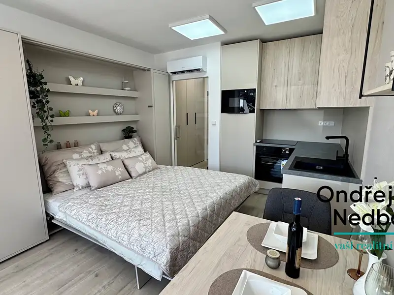 Prodej bytu 1+kk 29 m², Zlín – náhled fotky 1