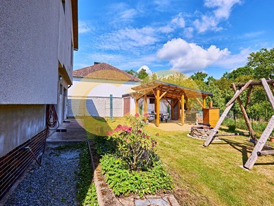 Prodej  rodinného domu 182 m², pozemek 514 m²
