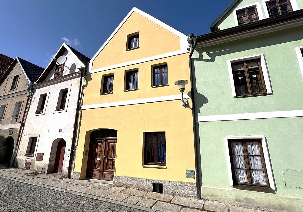 Prodej činžovního domu 215 m²