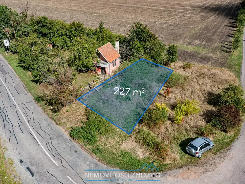 Prodej vinného sklepa 227 m², Strachotice – náhled fotky 2