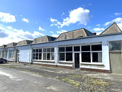 Pronájem skladového prostoru 234 m²