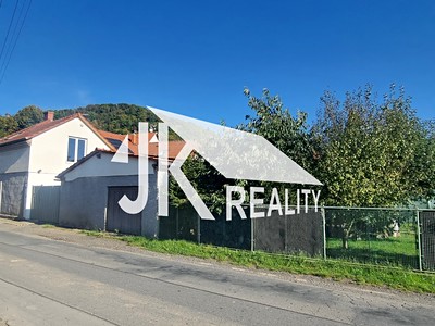 Prodej  rodinného domu 255 m², pozemek 945 m²